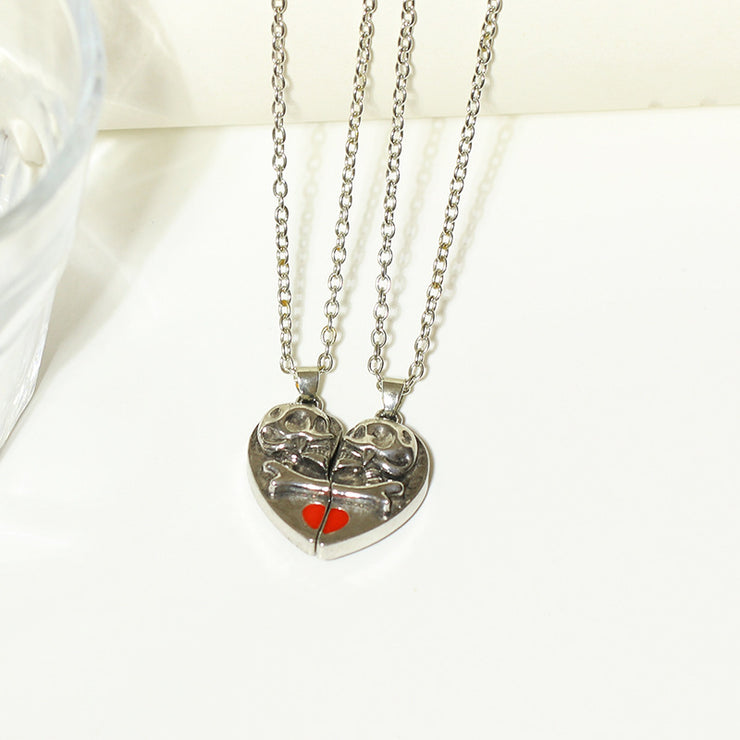 Halloween Skull Couple Necklace (Magnetic Heart Pendant