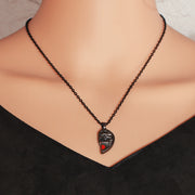 Halloween Skull Couple Necklace (Magnetic Heart Pendant